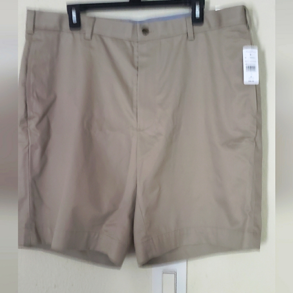Brooks Brothers Men's Tan Wrinkle Free Chino Shorts